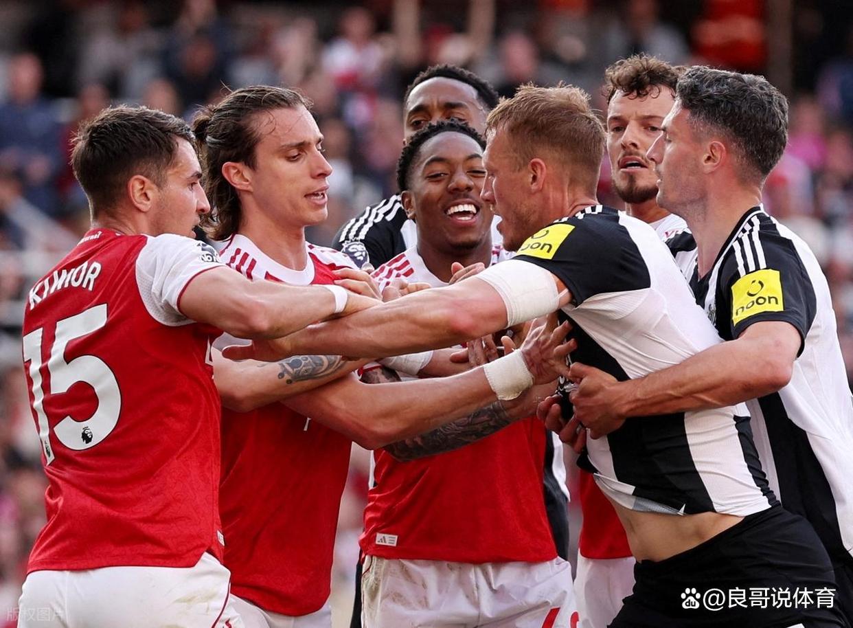 多伦多猛龙训练开放日，集结日止住颓势引欢呼，英超在即，更衣室氛围转暖的简单介绍-乐竞体育官网