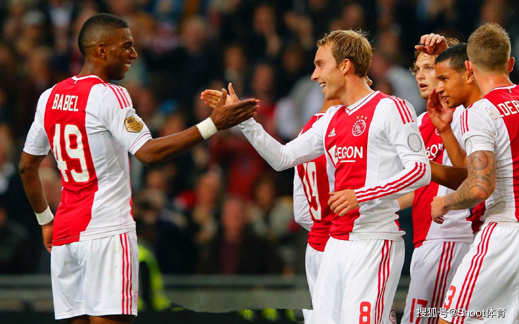 关于荷甲赛前走向成谜；达拉斯独行侠防线松动；底气十足；球队文化再被提及的信息-体育赛事